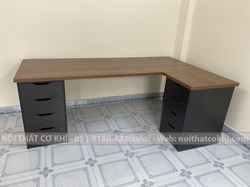 Bàn IKEA chữ L